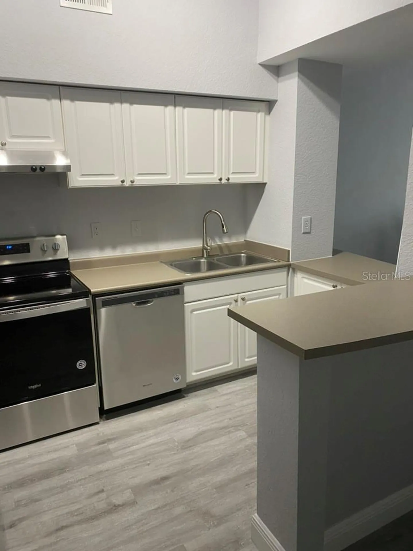 402 S Armenia Avenue Tampa FL 33609