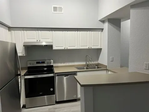 402 S Armenia Avenue Tampa FL 33609