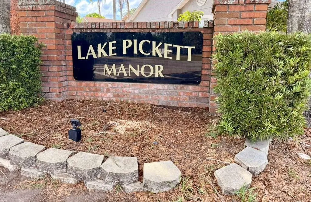 1705 Circe Lake Court Orlando FL 32826