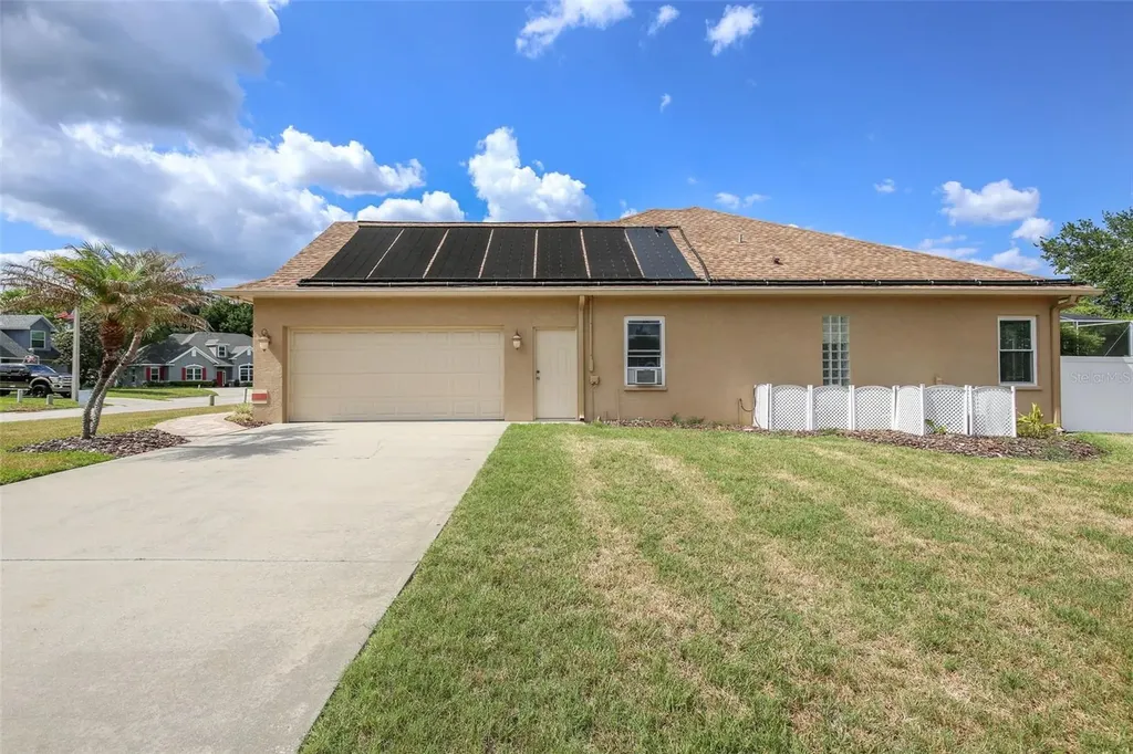 1504 Tozier Place Plant City FL 33563