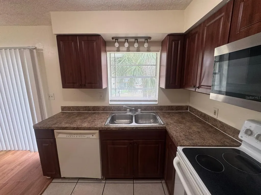 2800 E 113th Avenue Tampa FL 33612