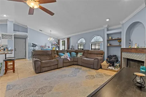 2315 Eagle Bluff Drive Valrico FL 33596