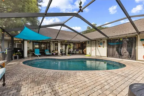 2315 Eagle Bluff Drive Valrico FL 33596