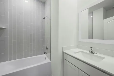 13352 Tula Loop Astatula FL 34705