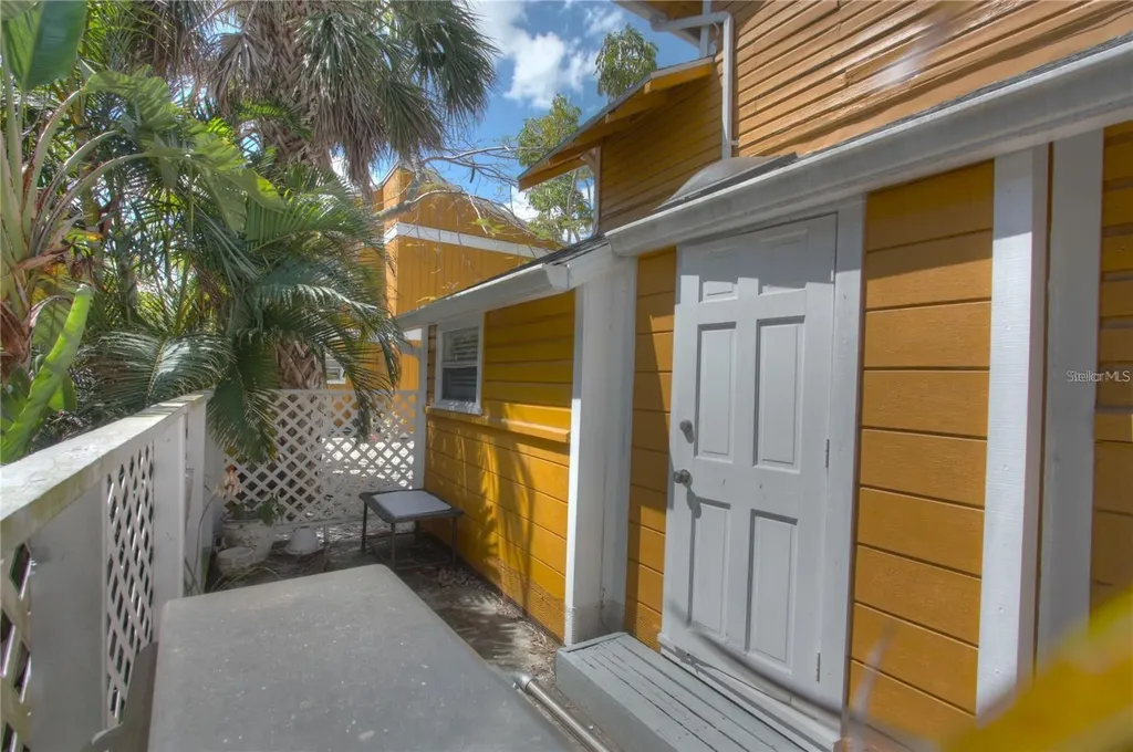 303 S Osprey Avenue Sarasota FL 34236