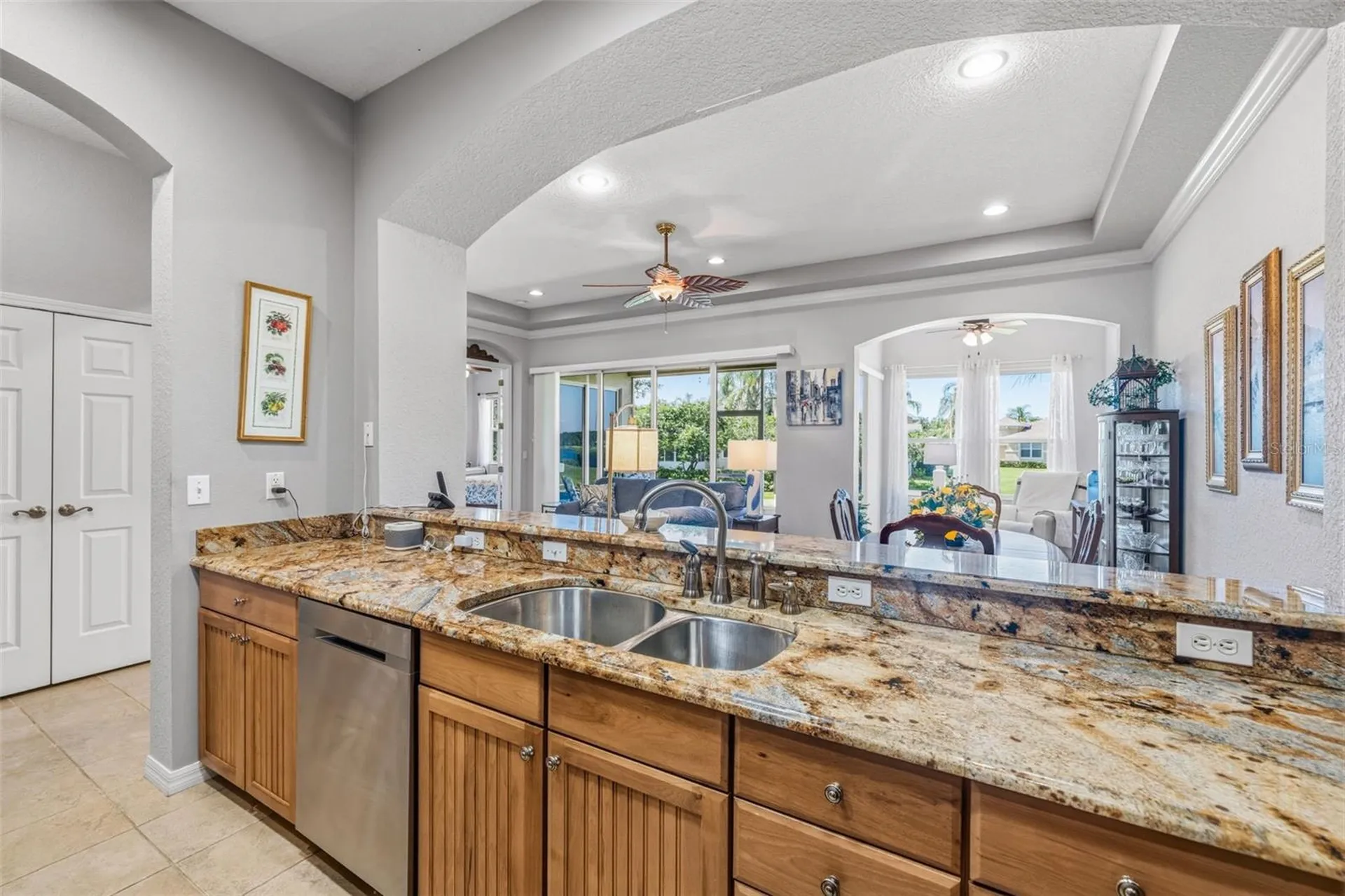 2410 Kensington Greens Drive Sun City Center FL 33573