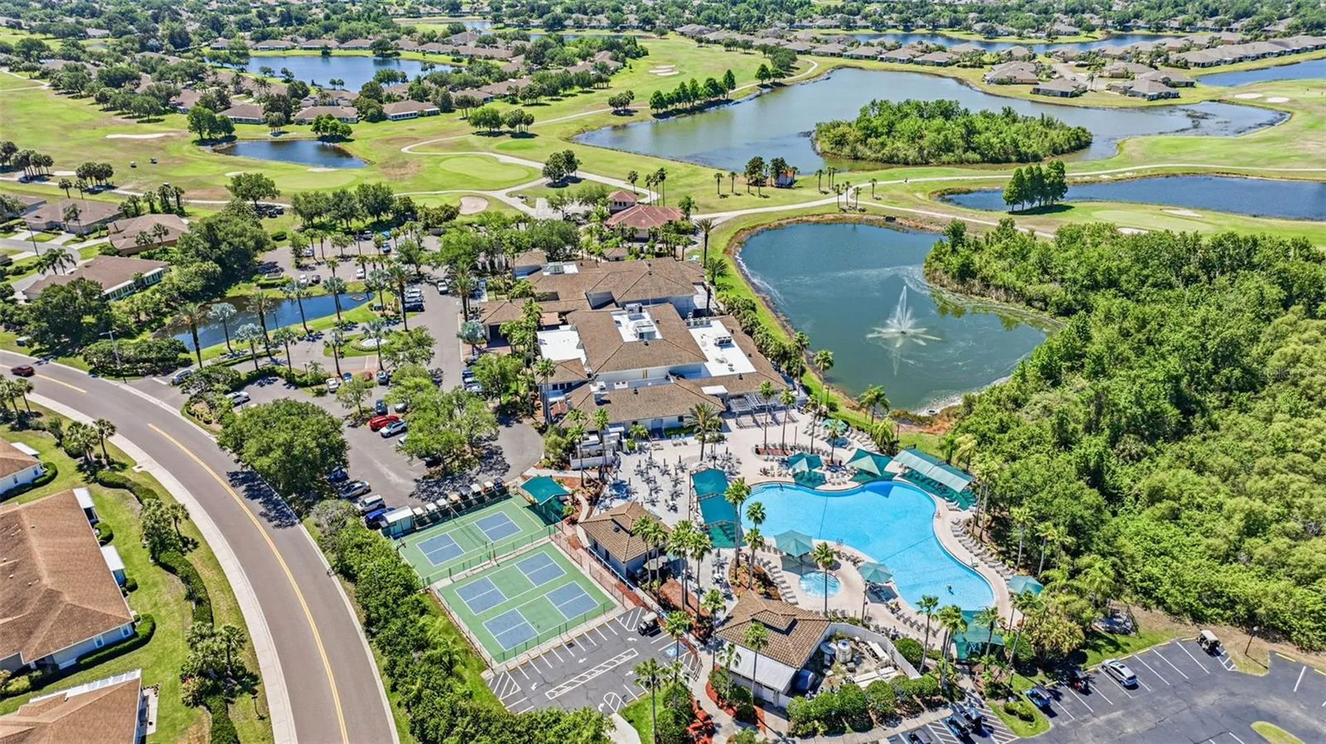 2410 Kensington Greens Drive Sun City Center FL 33573
