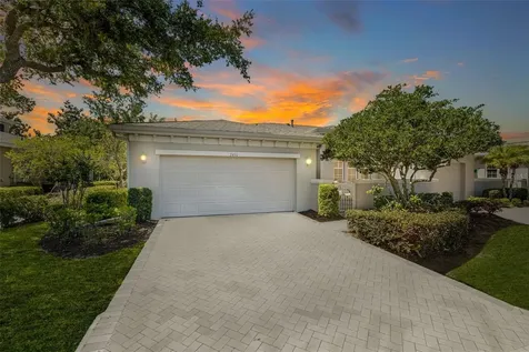 2410 Kensington Greens Drive Sun City Center FL 33573