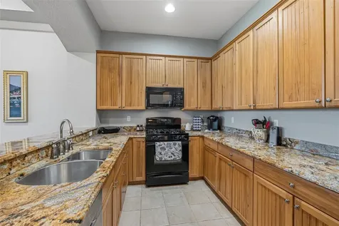 2410 Kensington Greens Drive Sun City Center FL 33573