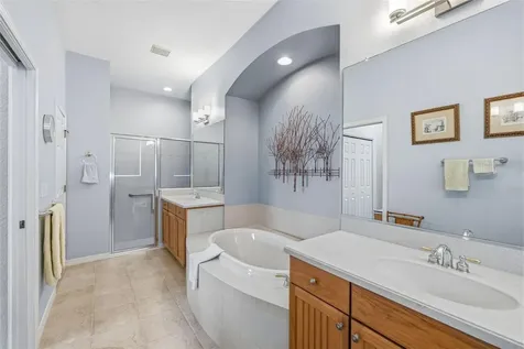 2410 Kensington Greens Drive Sun City Center FL 33573