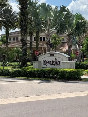 2410 Kensington Greens Drive Sun City Center FL 33573