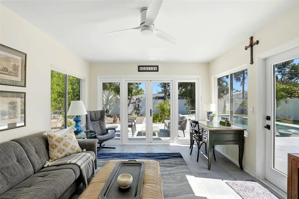 743 43rd Avenue NE St Petersburg FL 33703