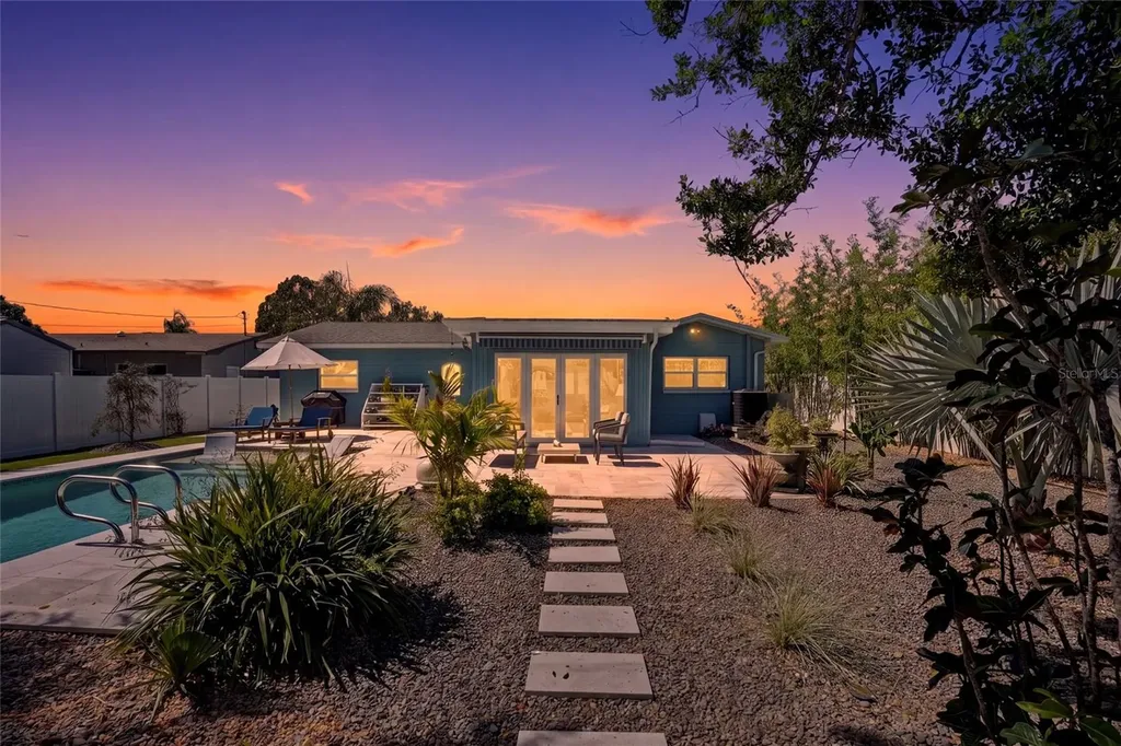 743 43rd Avenue NE St Petersburg FL 33703