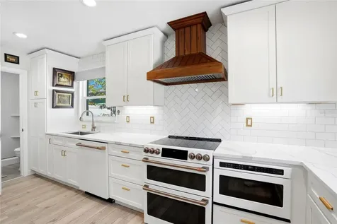 743 43rd Avenue NE St Petersburg FL 33703