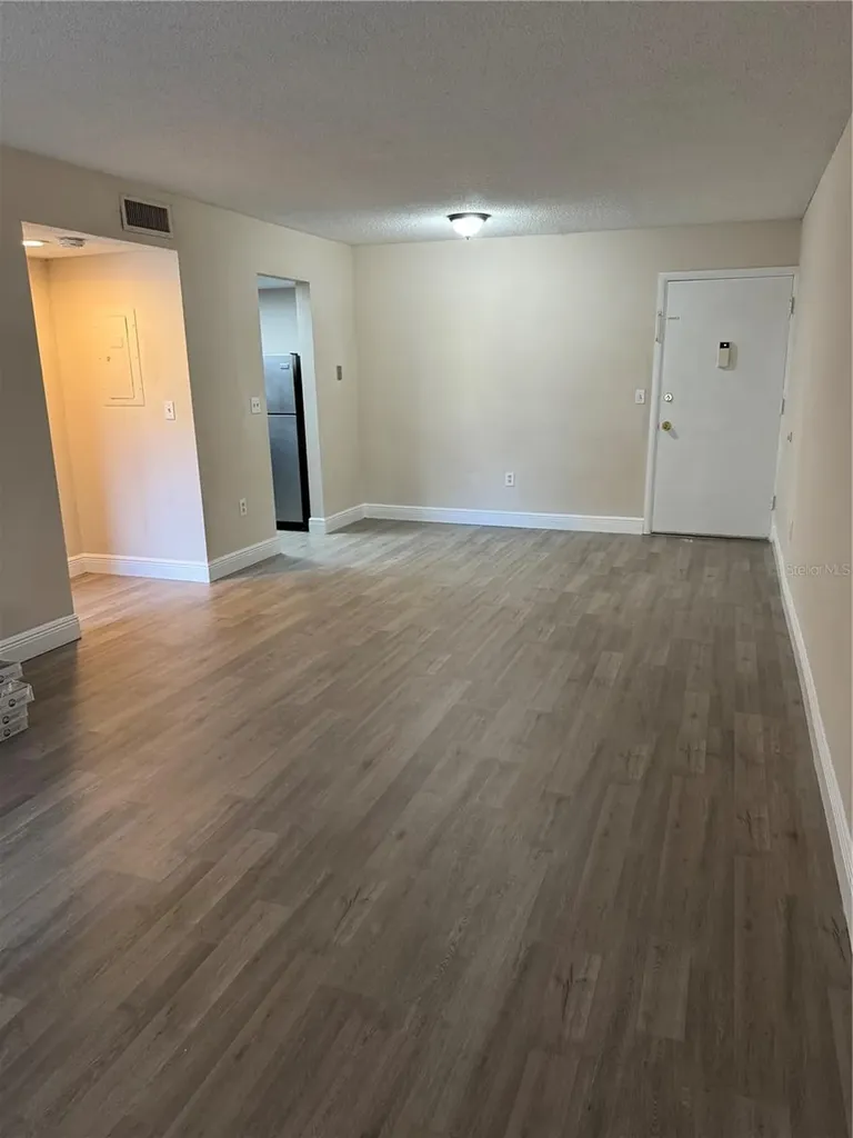 948 Lake Destiny Road Altamonte Springs FL 32714