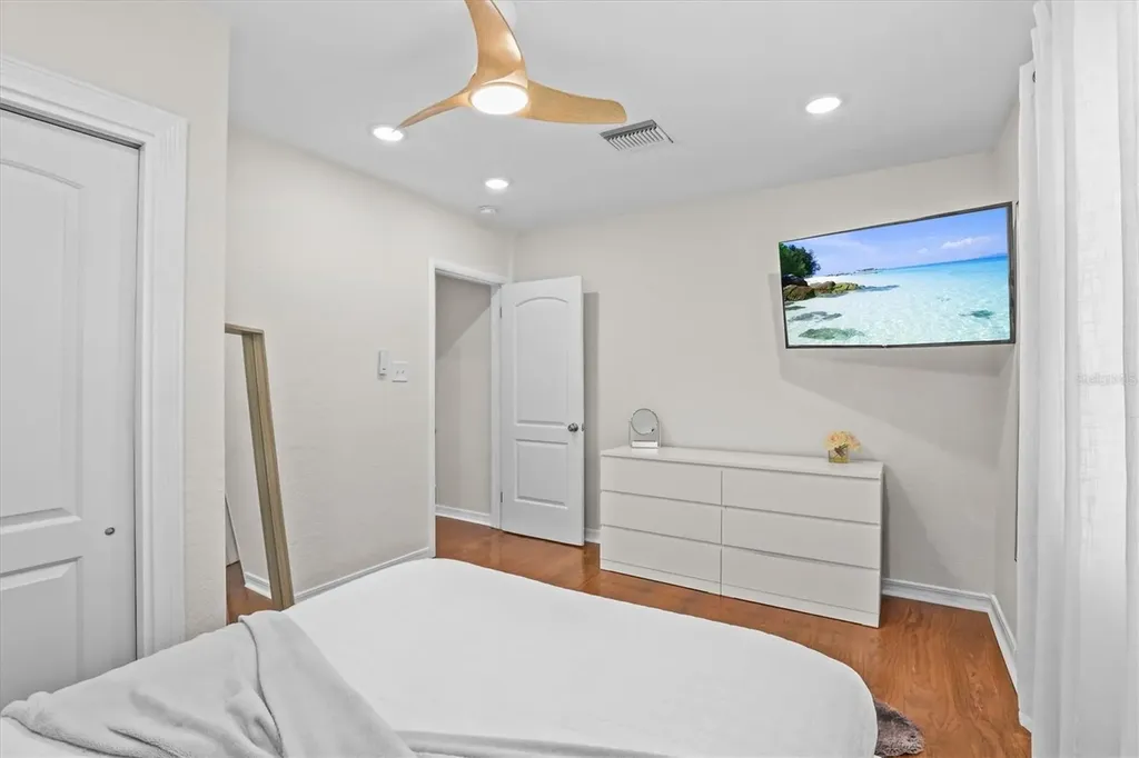 231 Lime Circle S Dunedin FL 34698
