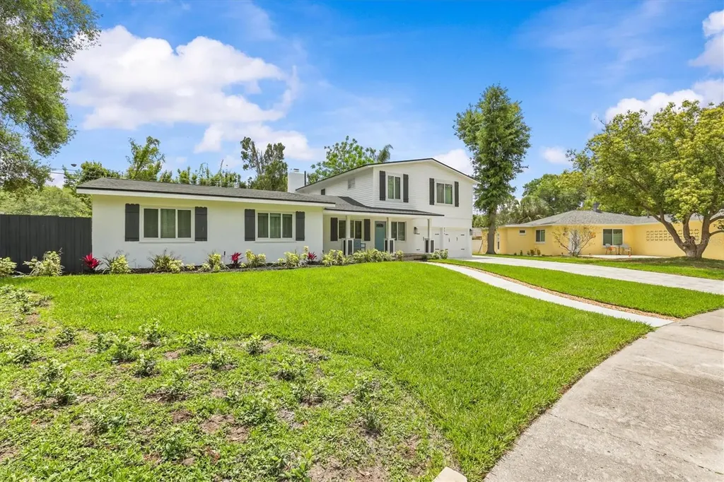 231 Lime Circle S Dunedin FL 34698
