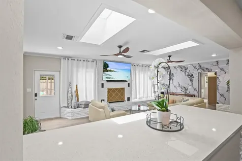 231 Lime Circle S Dunedin FL 34698