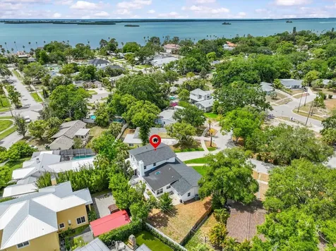231 Lime Circle S Dunedin FL 34698