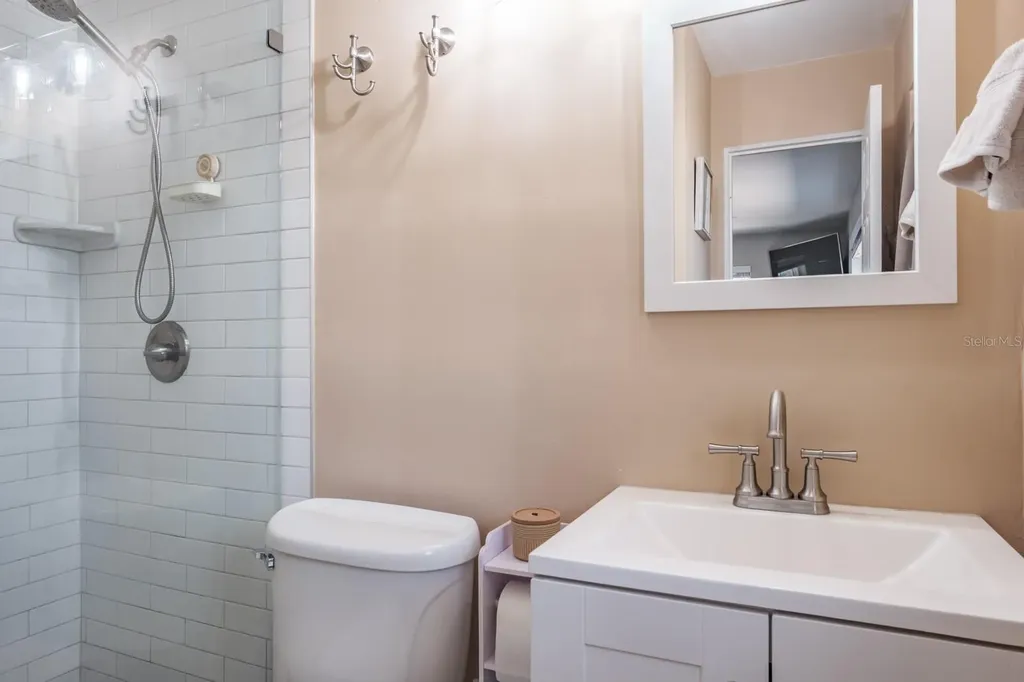 11662 75th Avenue Seminole FL 33772