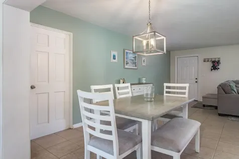 11662 75th Avenue Seminole FL 33772