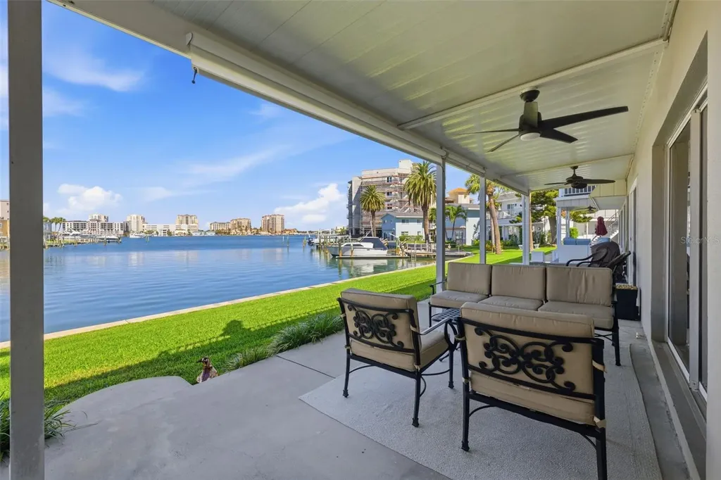 400 Larboard Way Clearwater Beach FL 33767