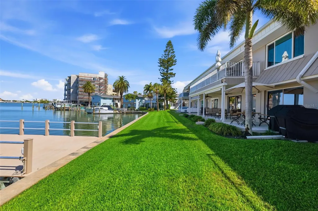 400 Larboard Way Clearwater Beach FL 33767