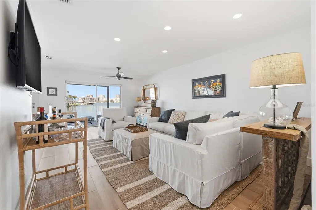 400 Larboard Way Clearwater Beach FL 33767