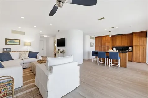 400 Larboard Way Clearwater Beach FL 33767