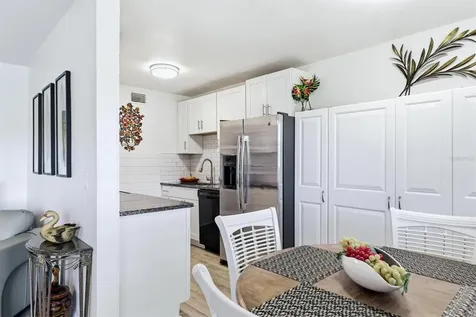 7271 W Country Club Drive N Sarasota FL 34243