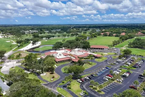 7271 W Country Club Drive N Sarasota FL 34243