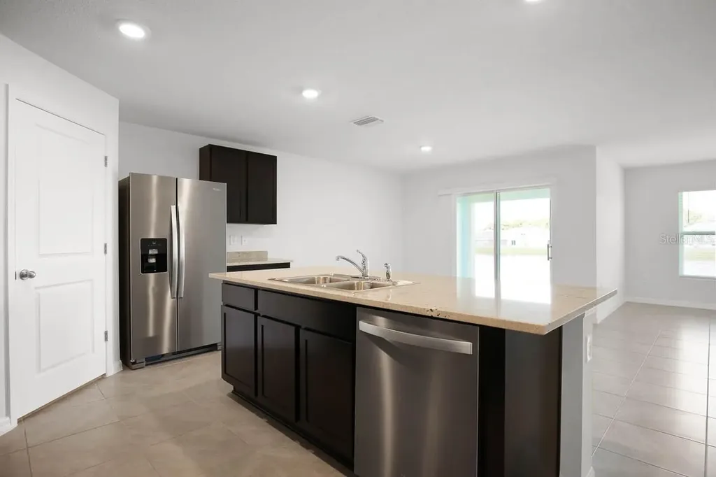 16530 Windmill Forge Pass Wimauma FL 33598