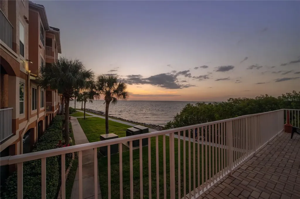 5000 Culbreath Key Way Tampa FL 33611
