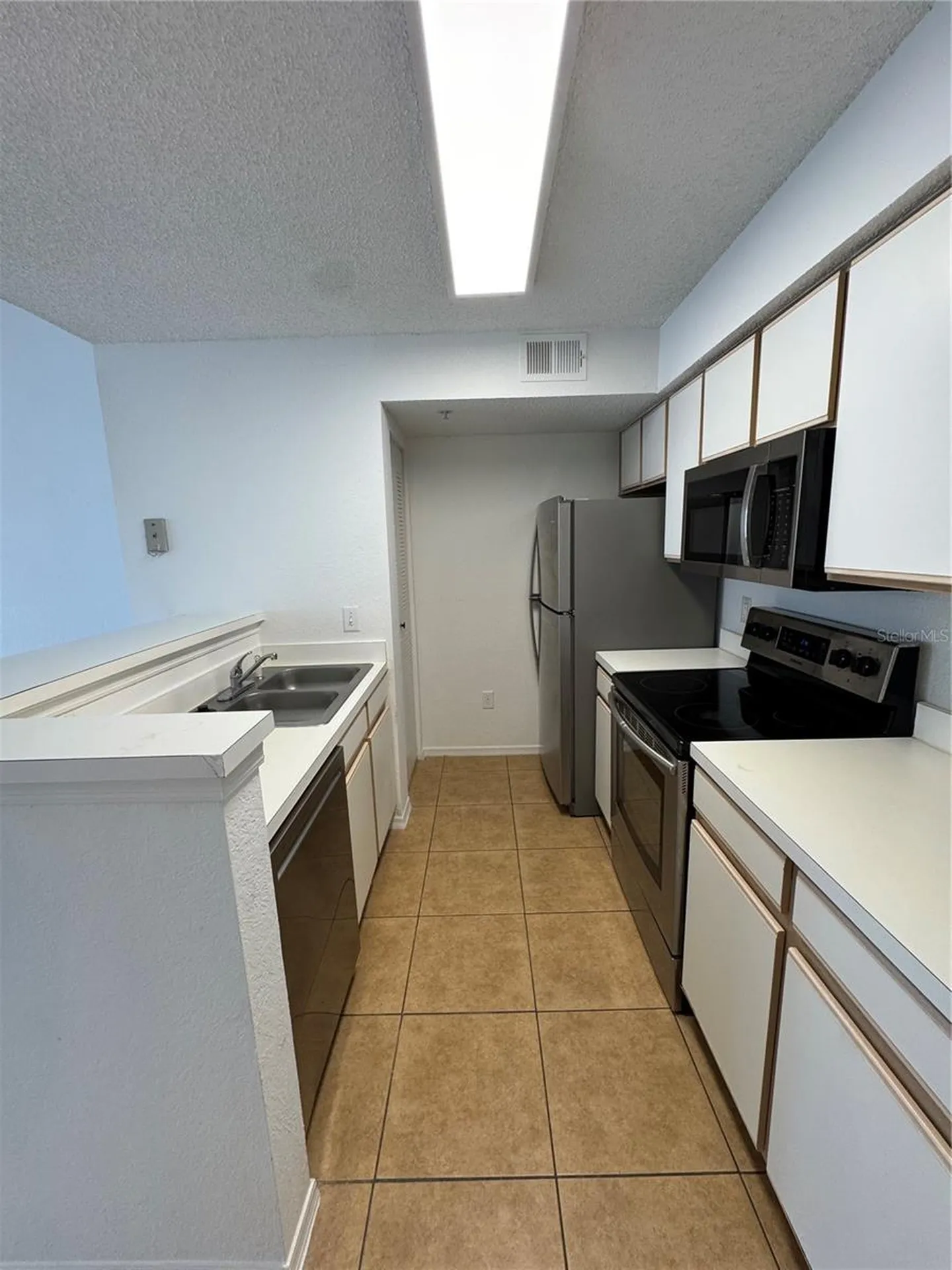 2218 Grand Cayman Court Kissimmee FL 34741