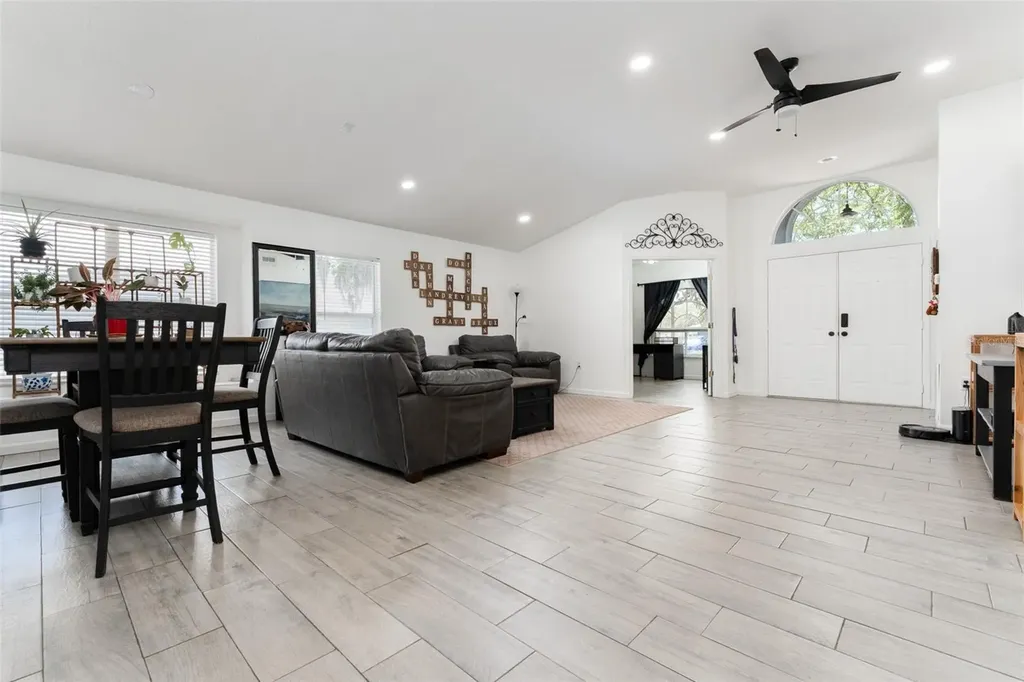 10727 Deepbrook Drive Riverview FL 33569