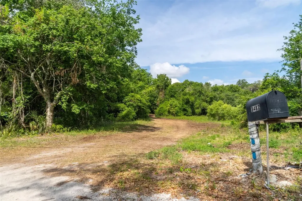 3482 County Road 507 Wildwood FL 34785