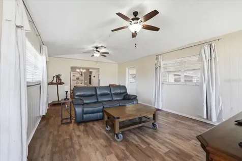 303 Karppe Road Plant City FL 33567