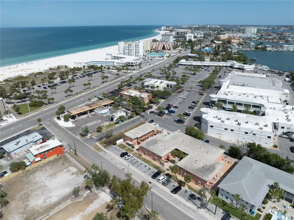 121 46th Avenue St Pete Beach FL 33706