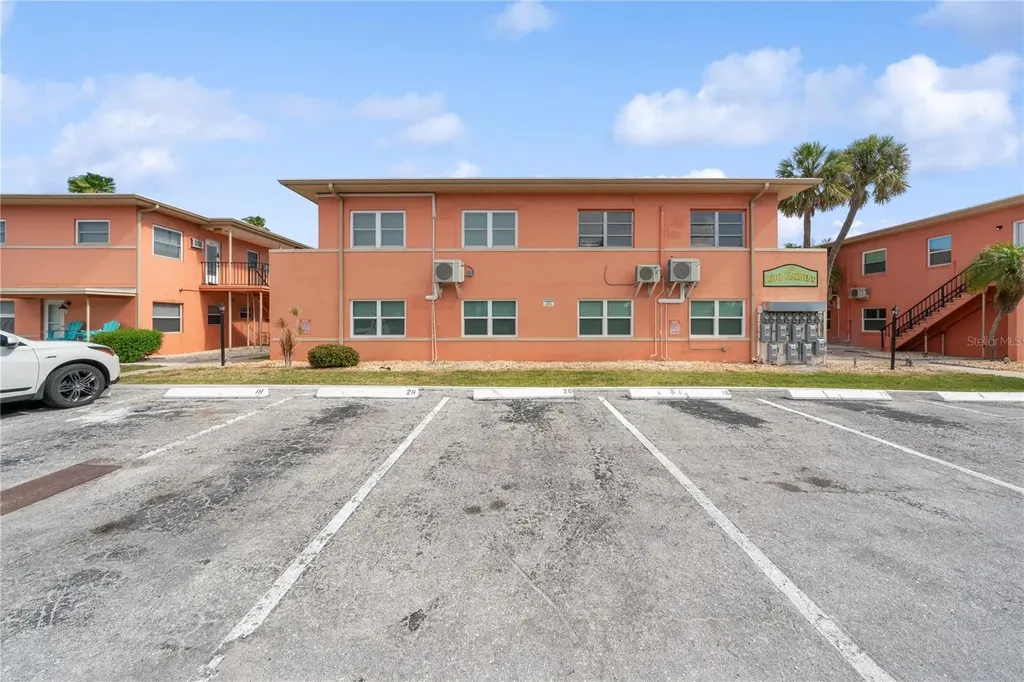 121 46th Avenue St Pete Beach FL 33706