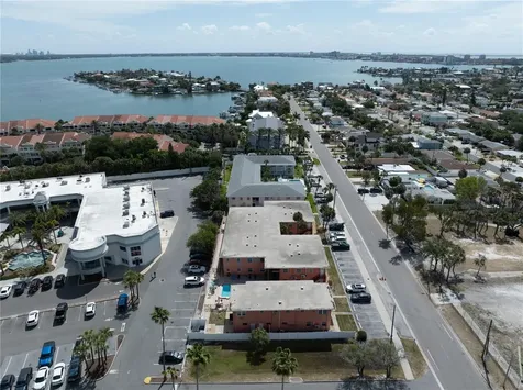 121 46th Avenue St Pete Beach FL 33706