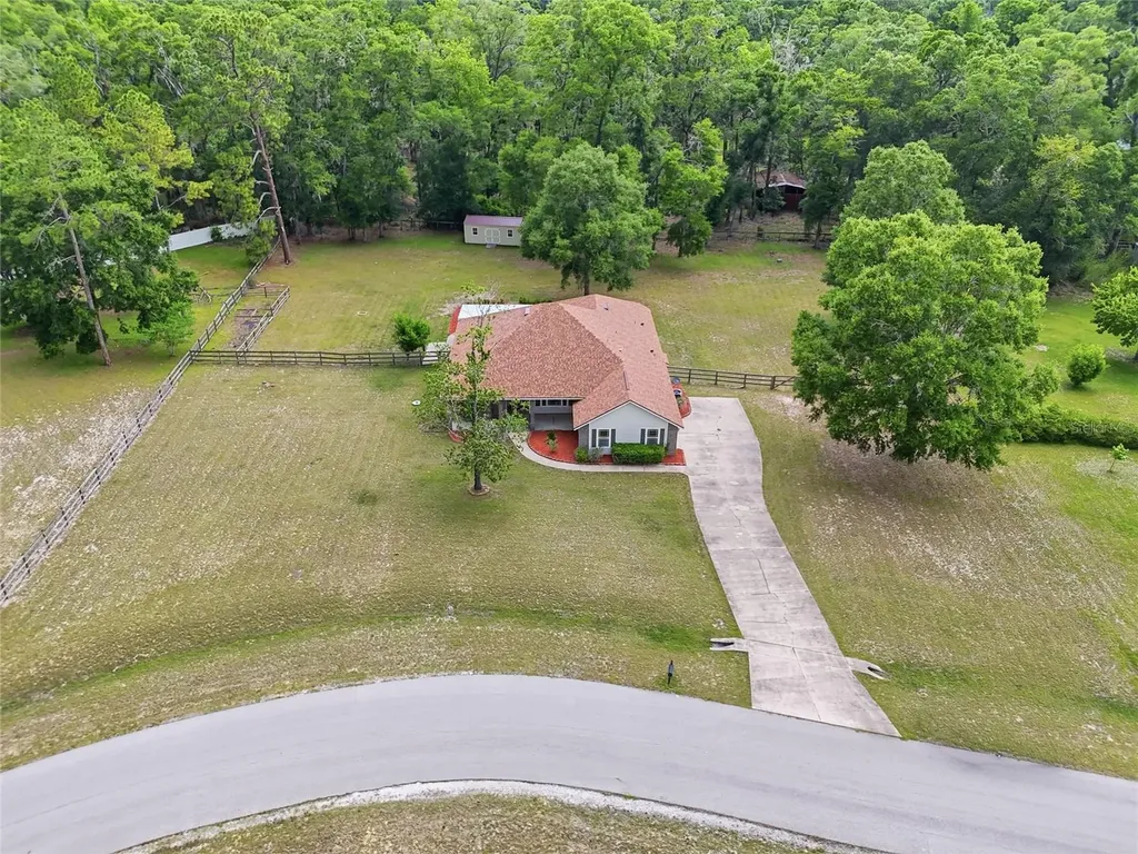 25176 NW 209th Avenue High Springs FL 32643