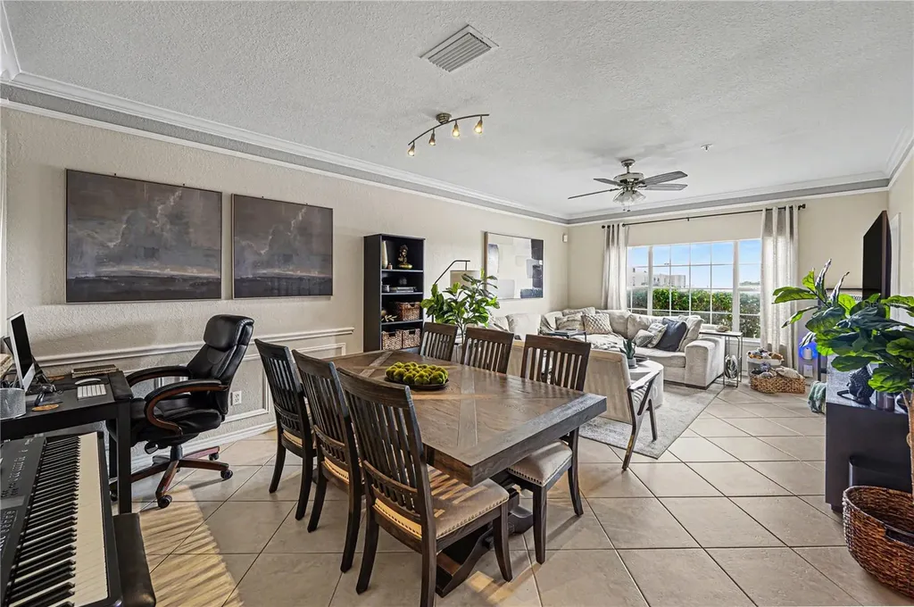 4333 Bayside Village Drive Tampa FL 33615