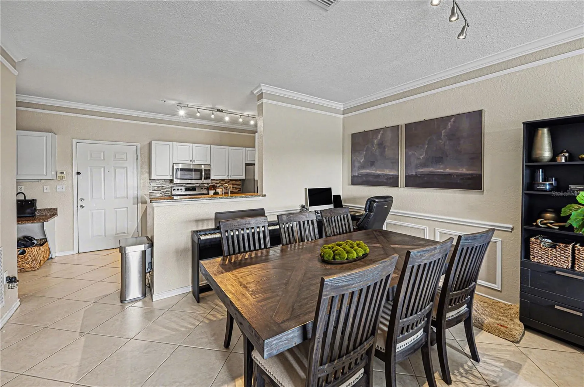 4333 Bayside Village Drive Tampa FL 33615