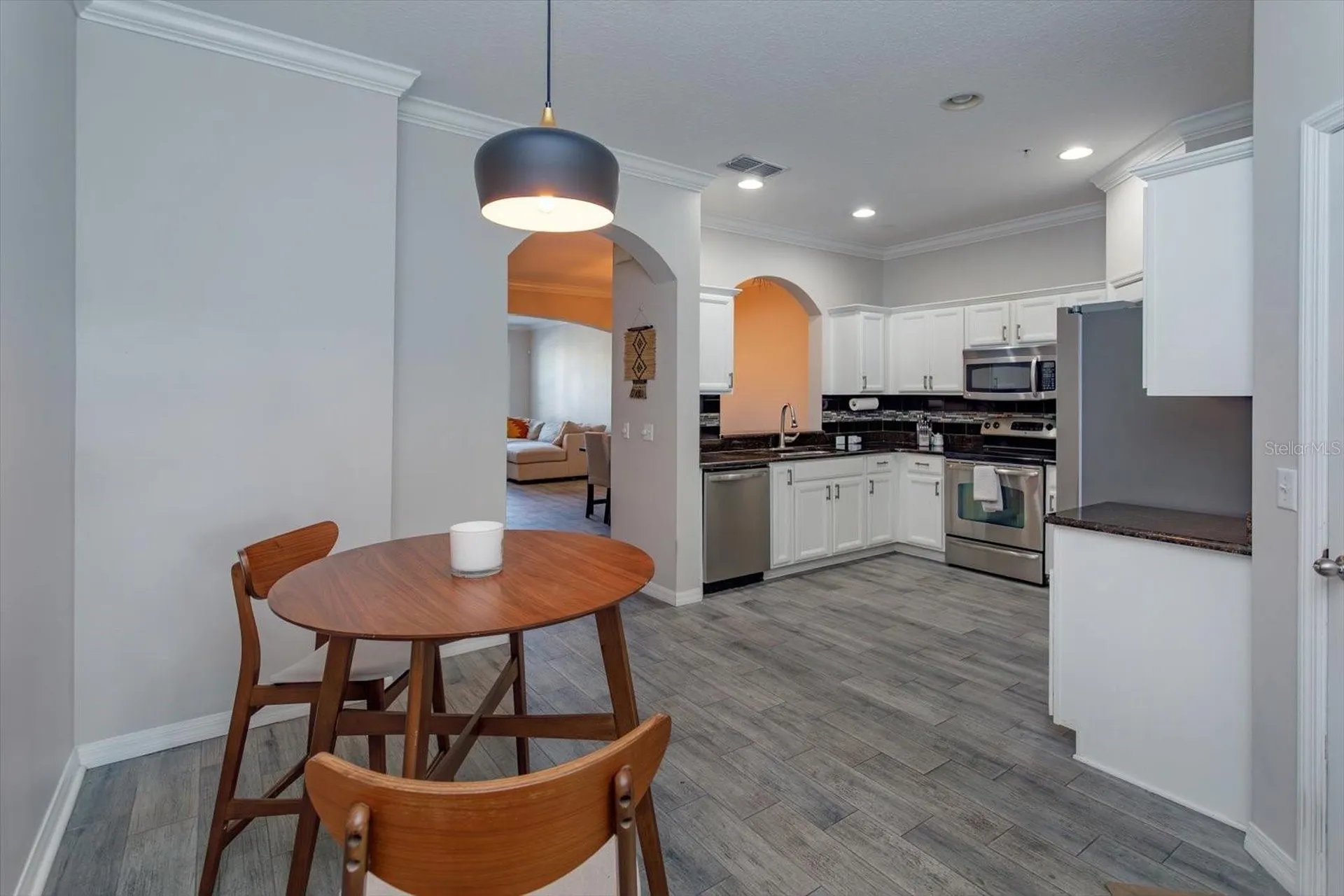 833 Bending Oak Trail Winter Garden FL 34787