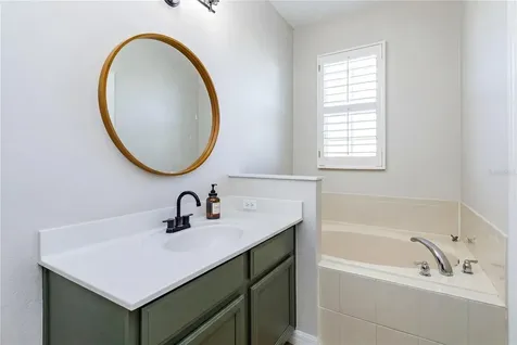 833 Bending Oak Trail Winter Garden FL 34787