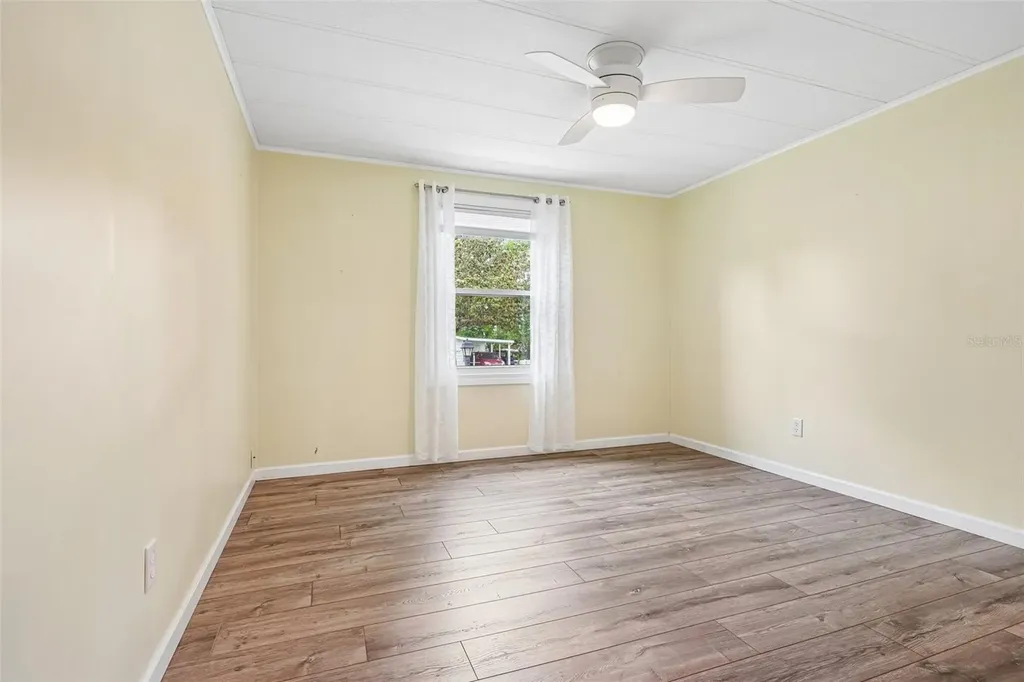 1620 W Schwartz Boulevard The Villages FL 32159