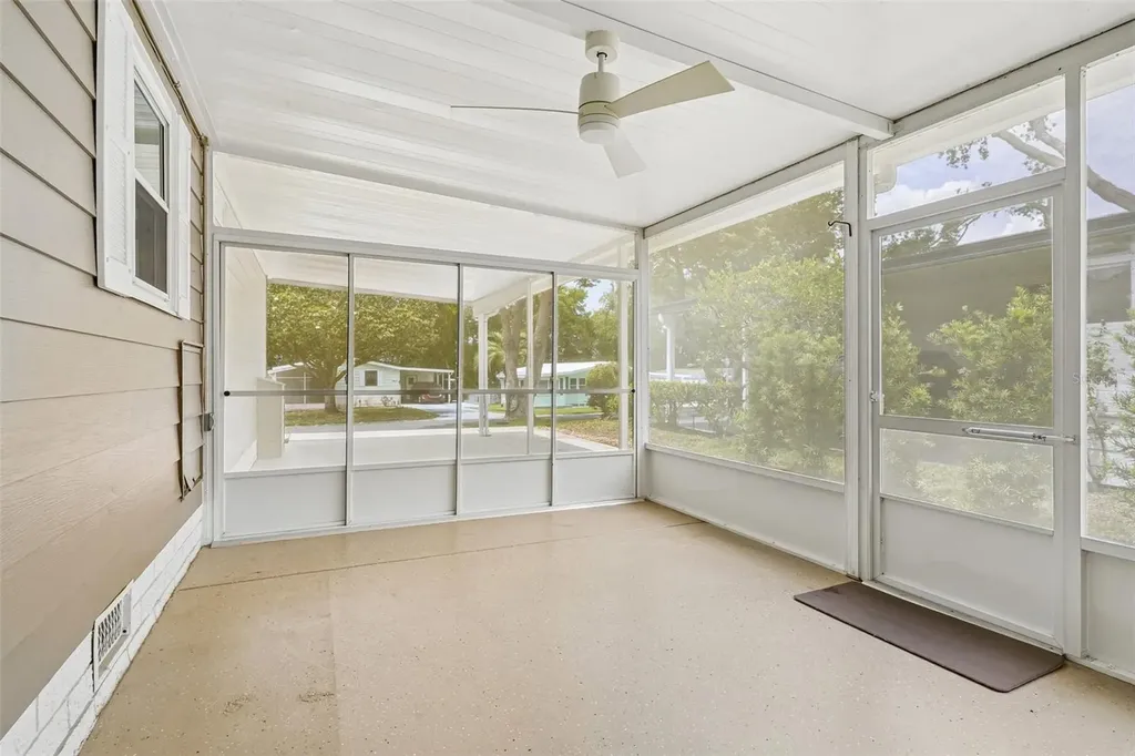 1620 W Schwartz Boulevard The Villages FL 32159