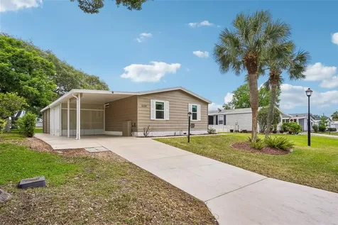 1620 W Schwartz Boulevard The Villages FL 32159