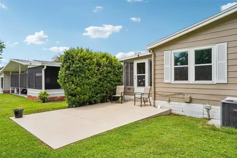 1620 W Schwartz Boulevard The Villages FL 32159