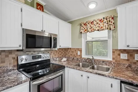 1620 W Schwartz Boulevard The Villages FL 32159